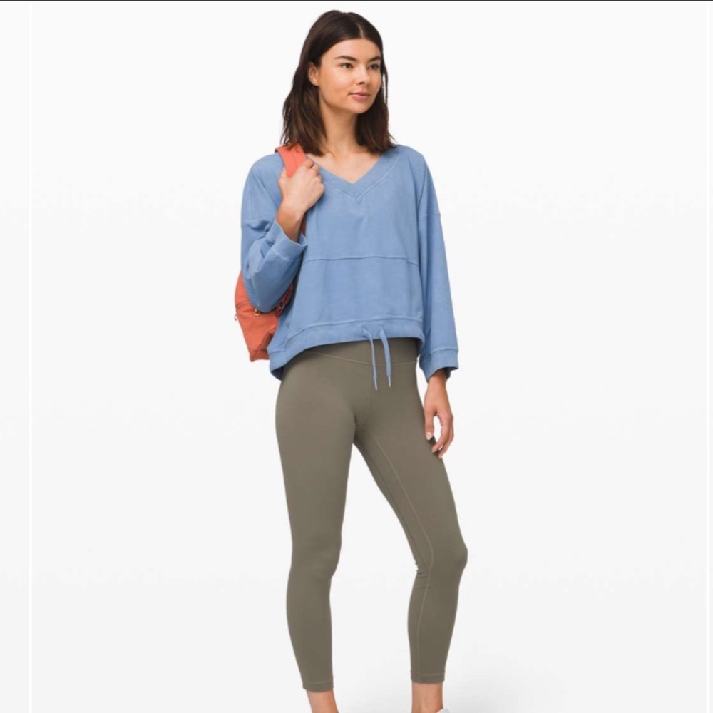 Lululemon Dare the Day Pullover